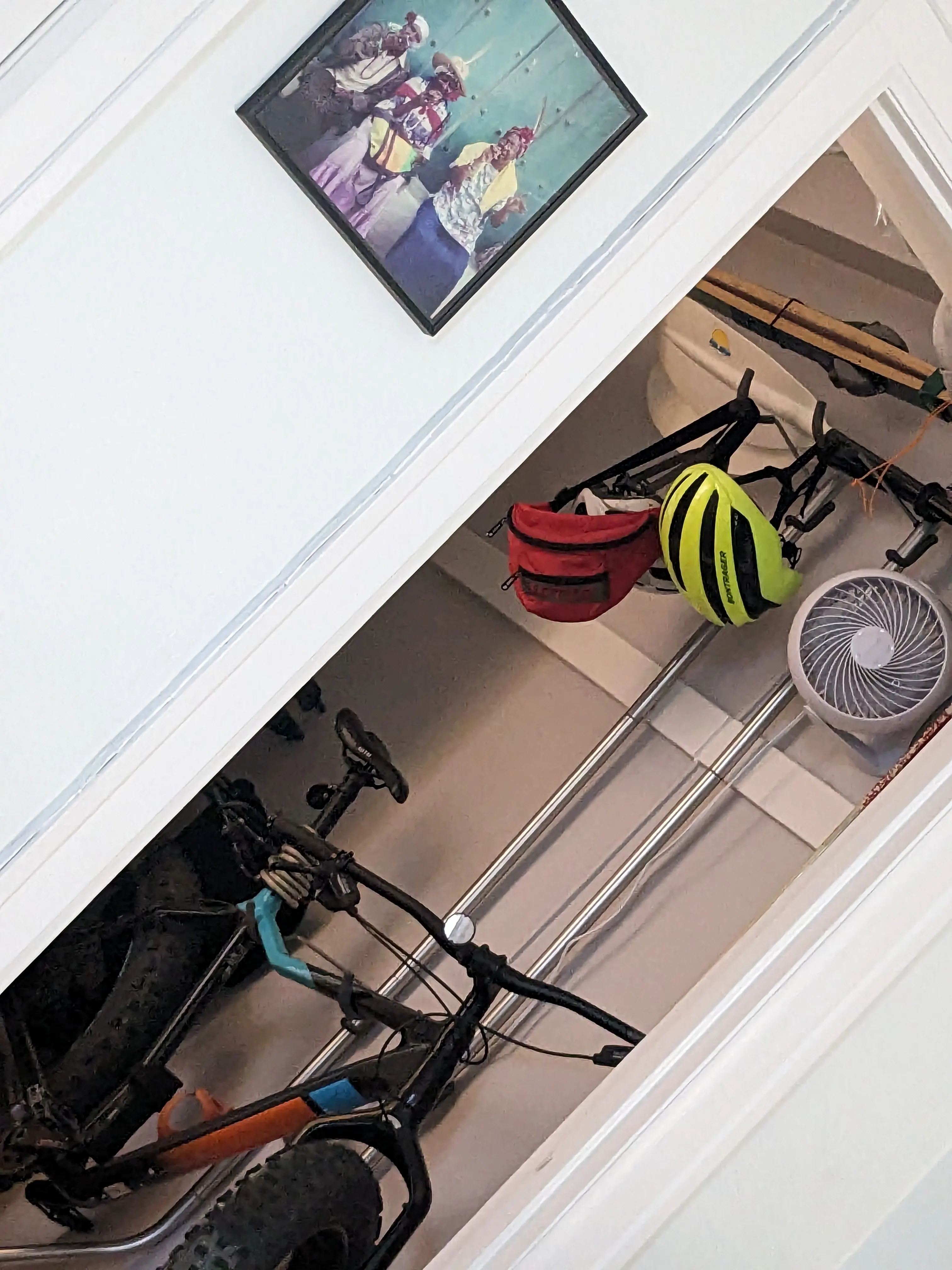 The ravens above the City of Angels